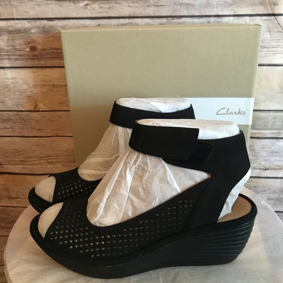 Clarks Shoes - Clark’s Black Leather Wedges Size 8 M